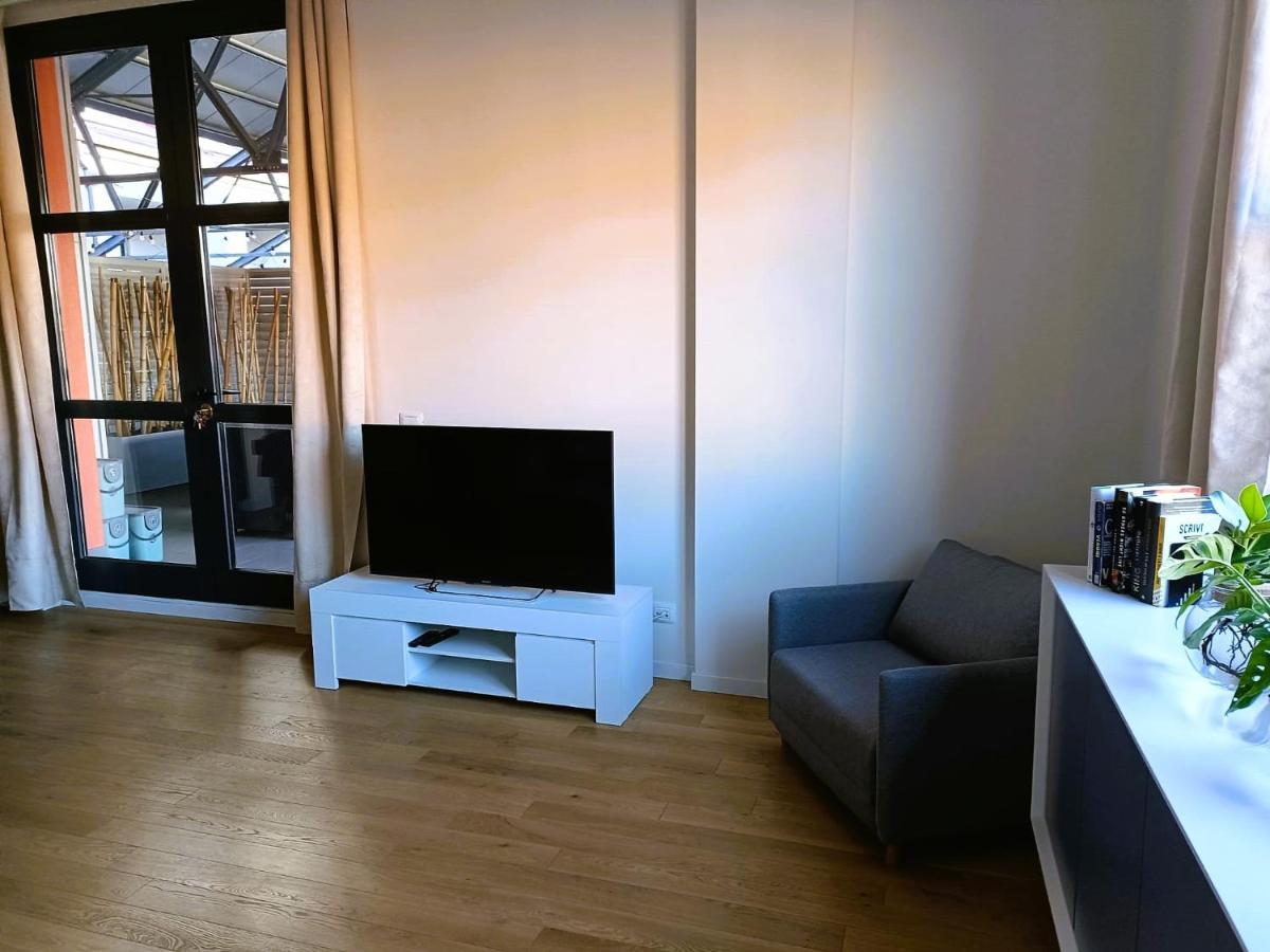 דירות מילאנו Nuovo Loft Con Terrazzo M2 Ieo Humanitas Bocconi Navigli מראה חיצוני תמונה